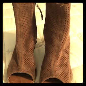 Cato peep toe bootie